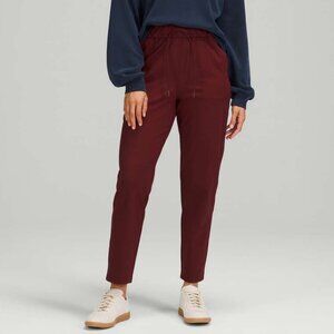 Lululemon Women's Stretch High Rise 7/8 Length Pant 25" - Red
